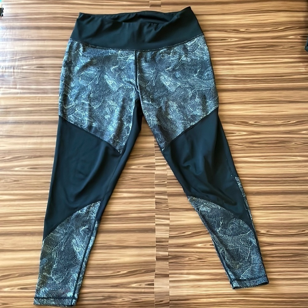 ZELLA Leggings Size 1X